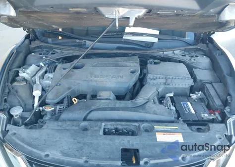 2017 Nissan Altima 2.5/2.5 S/2.5 Sl/2.5 Sr/2.5 Sv z USA, uszkodzony, nr VIN 1N4AL3AP6HC118711